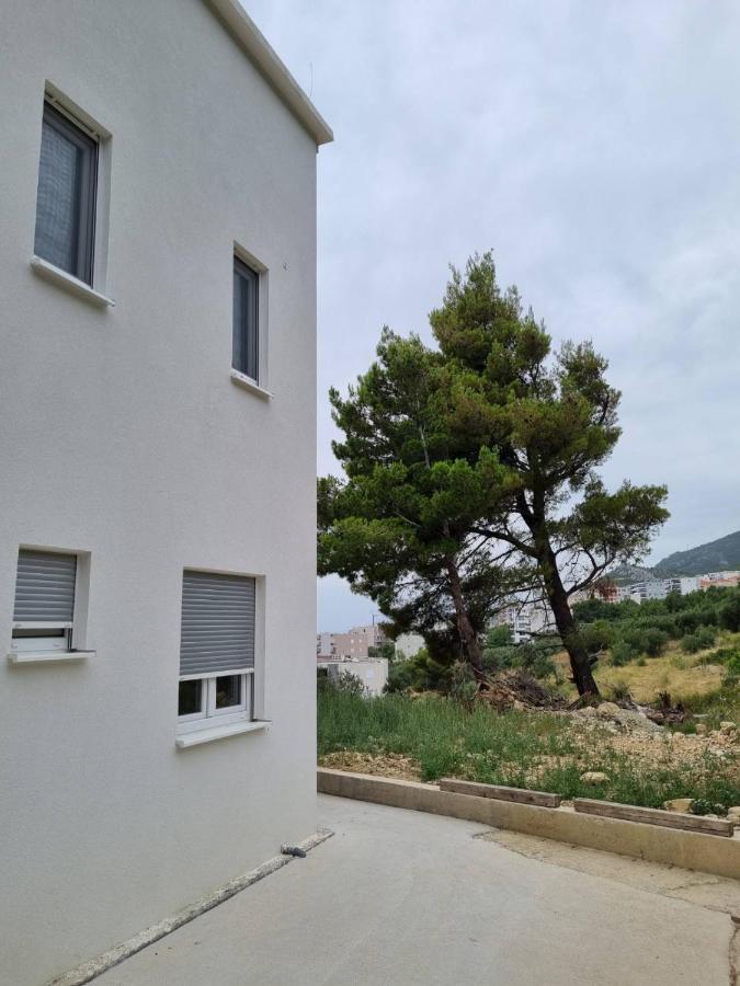 Apartmani Tolj Makarska Exteriör bild