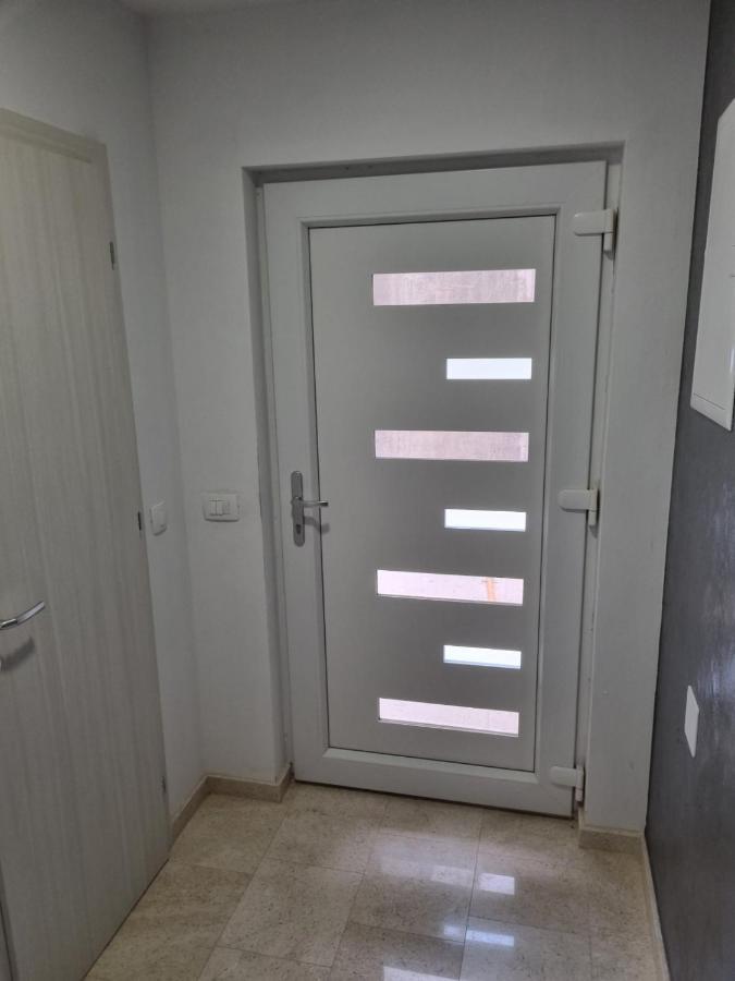 Apartmani Tolj Makarska Exteriör bild