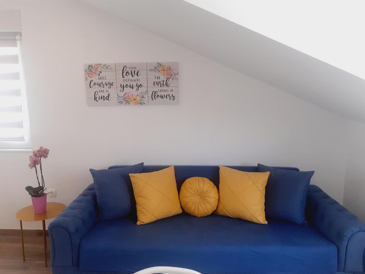 Apartmani Tolj Makarska Exteriör bild