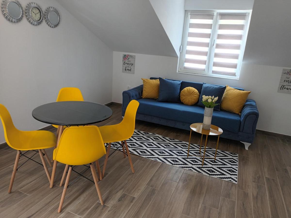 Apartmani Tolj Makarska Exteriör bild