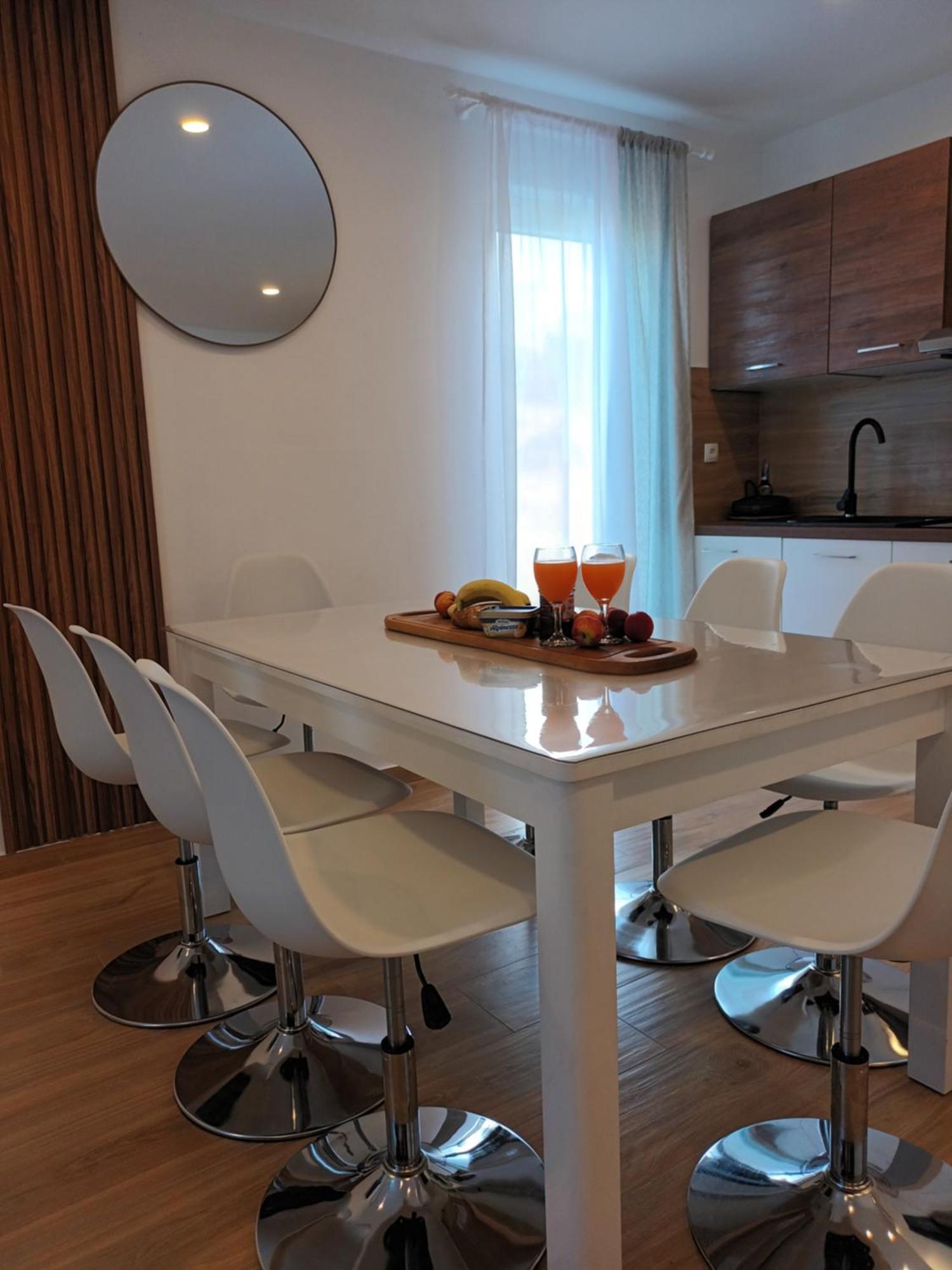 Apartmani Tolj Makarska Exteriör bild