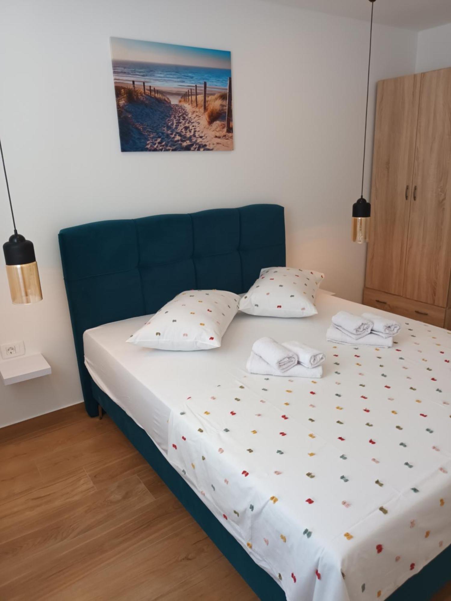 Apartmani Tolj Makarska Exteriör bild