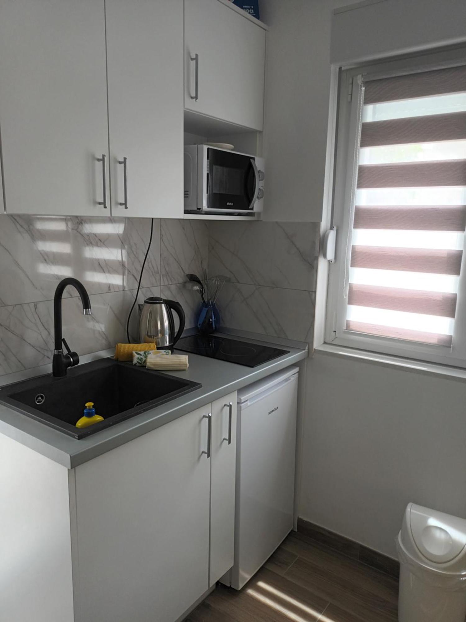 Apartmani Tolj Makarska Exteriör bild
